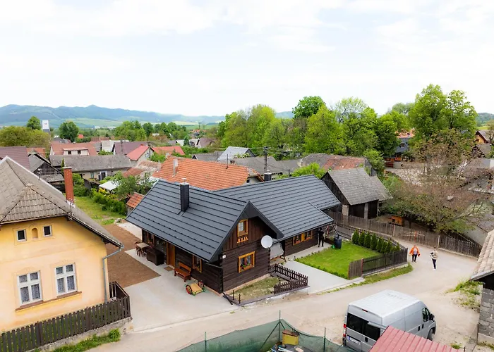 Drevenicka V Durcinej - Julia